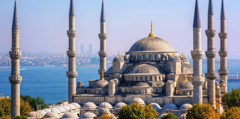 Abuja (ABV) → Istanbul (IST)